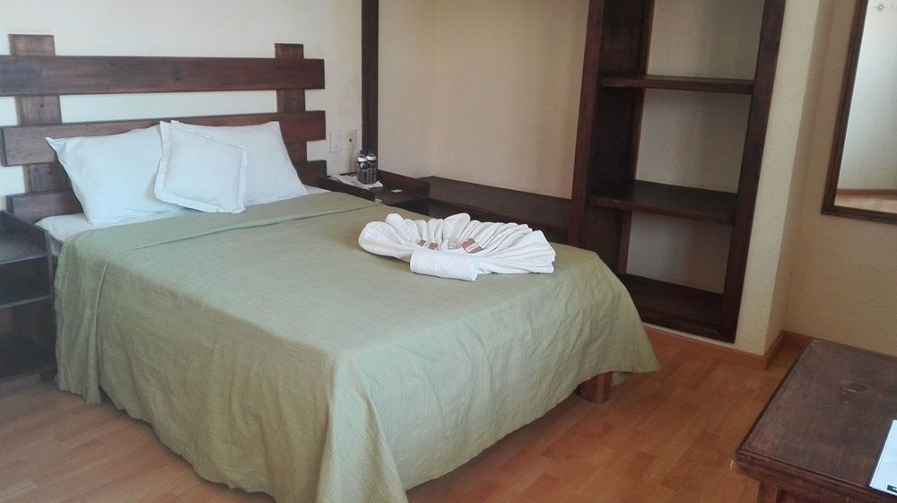 Capital O Anthara Arte Hotel ซานกริสโตบัล เด ลาสกาซาส ภายนอก รูปภาพ